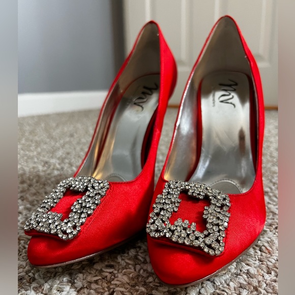 ‼️‼️Stunning Red MV Heels!‼️‼️ - Picture 3 of 5